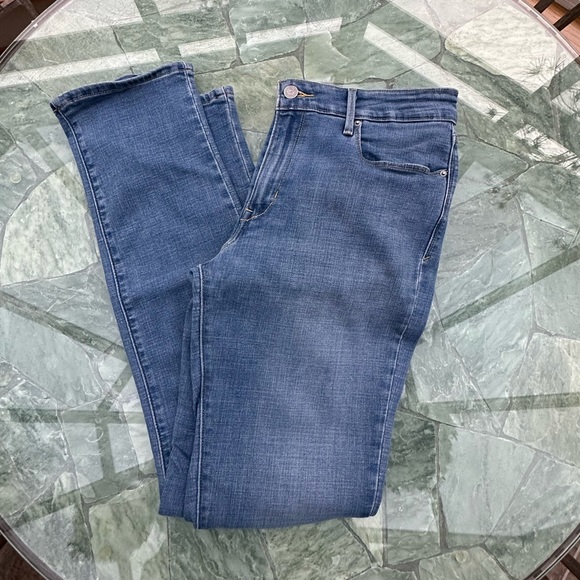 Women’s size 12 jeans - Picture 1 of 3